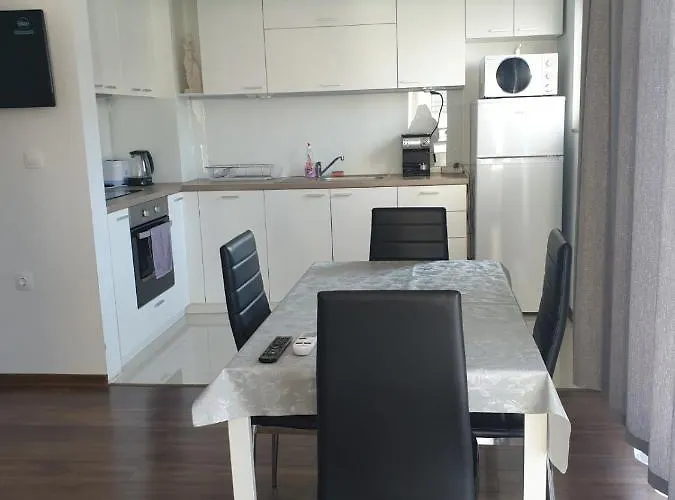 перла * サンダンスキ