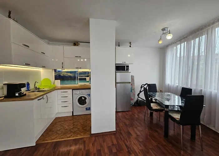 アパート перла サンダンスキ